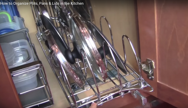 A Lid Organizer is a great way to keep your kitchen cabinets organized! #AlejandraTV