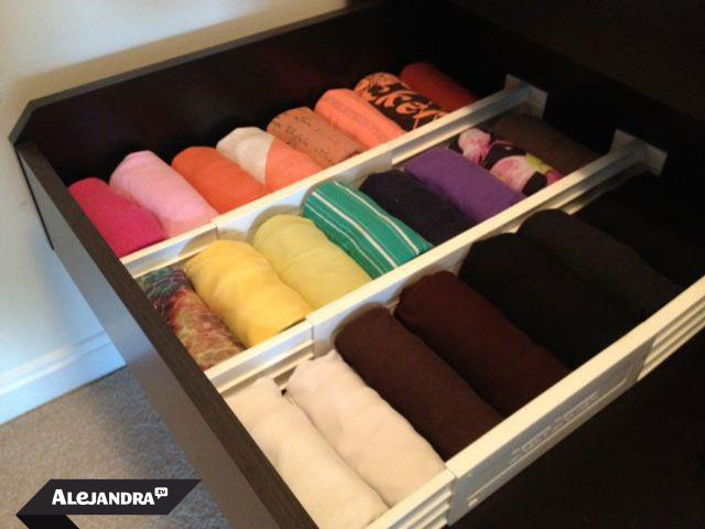 Dresser Organizing Tip: Roll tank tops for more space & easy access #AlejandraTV