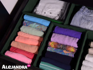 How To Organize Your Tank top in a drawers