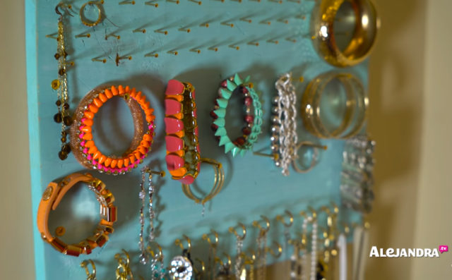 How to Organize Jewely in the Closet with a  DIY Hanging Jewely Organizer